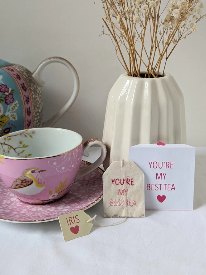 Embroidered you're my Best-tea and sachet with cup and saucer 