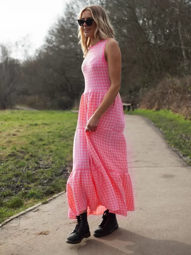 Spring knitted midi dress