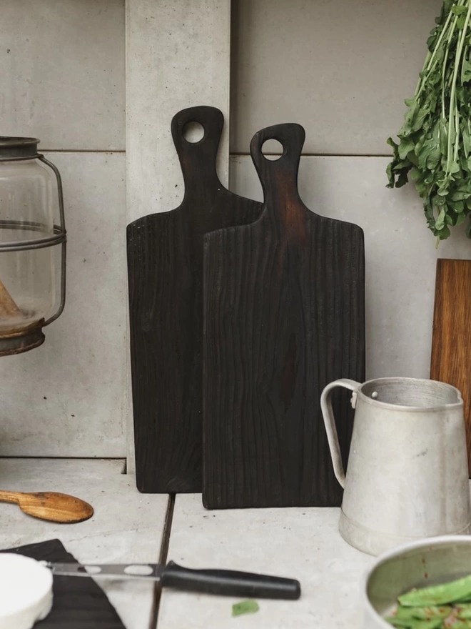 Round Handle Charred Black Serving Boards