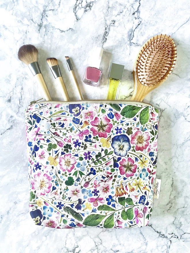 Stunning Floral Pouch with Gold Zip, Unique Birthday Gift for Flower Lovers and Garden Enthusiasts
