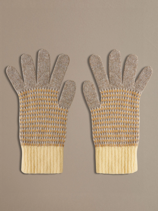 British Made Men's Marl Gloves in Grey & Yellow