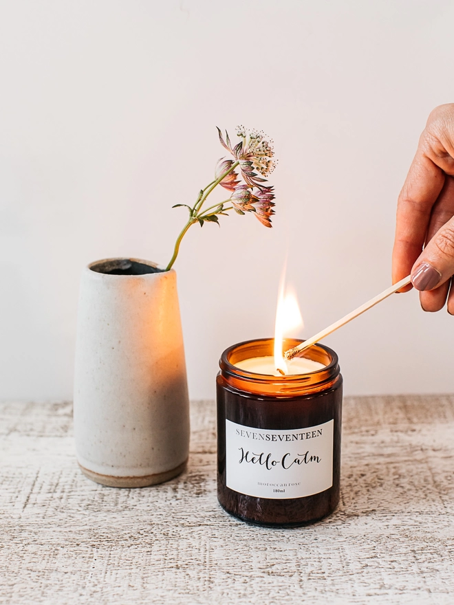 Hello Calm moroccan rose vegan scented candle