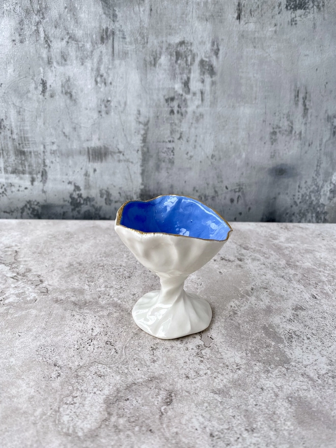 Quirky Egg Cup Sky Blue
