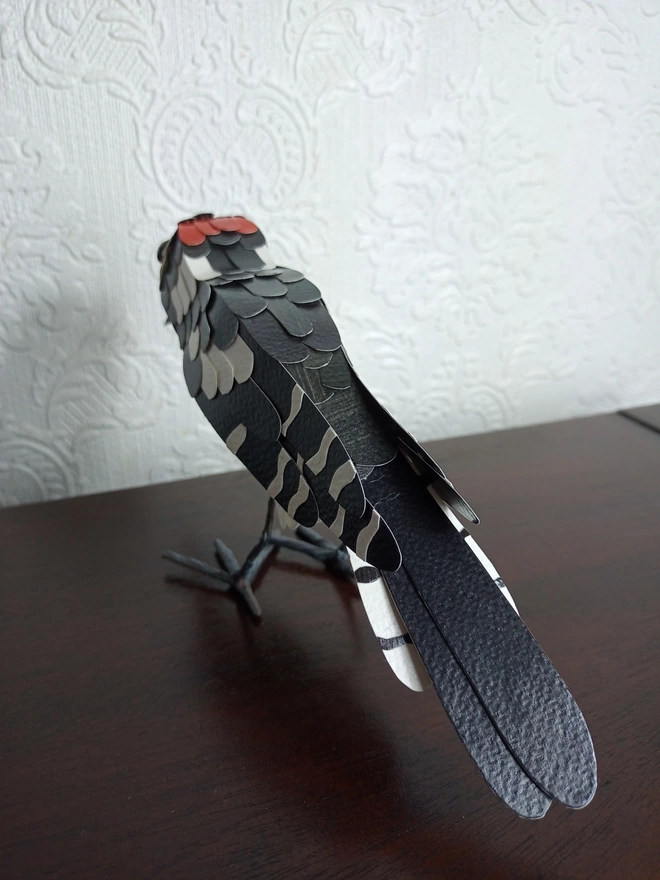 woodpecker sculpture detail