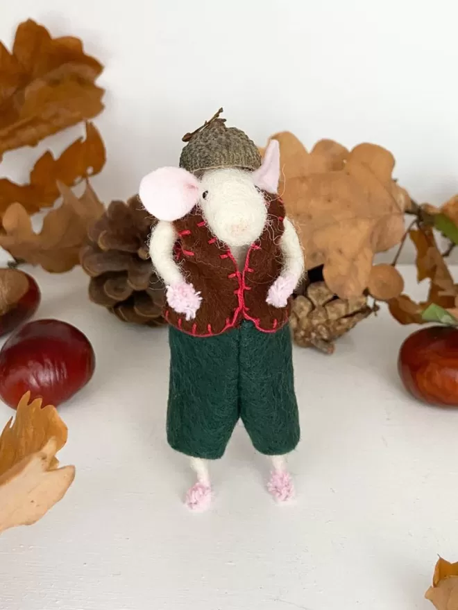 Felt Mouse Decoration - Woodrow Mouse