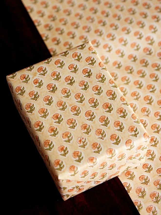 Hand Block Printed Gift Wrap Sheets - Daisy Coral