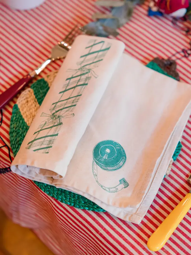 Christmas cracker napkins