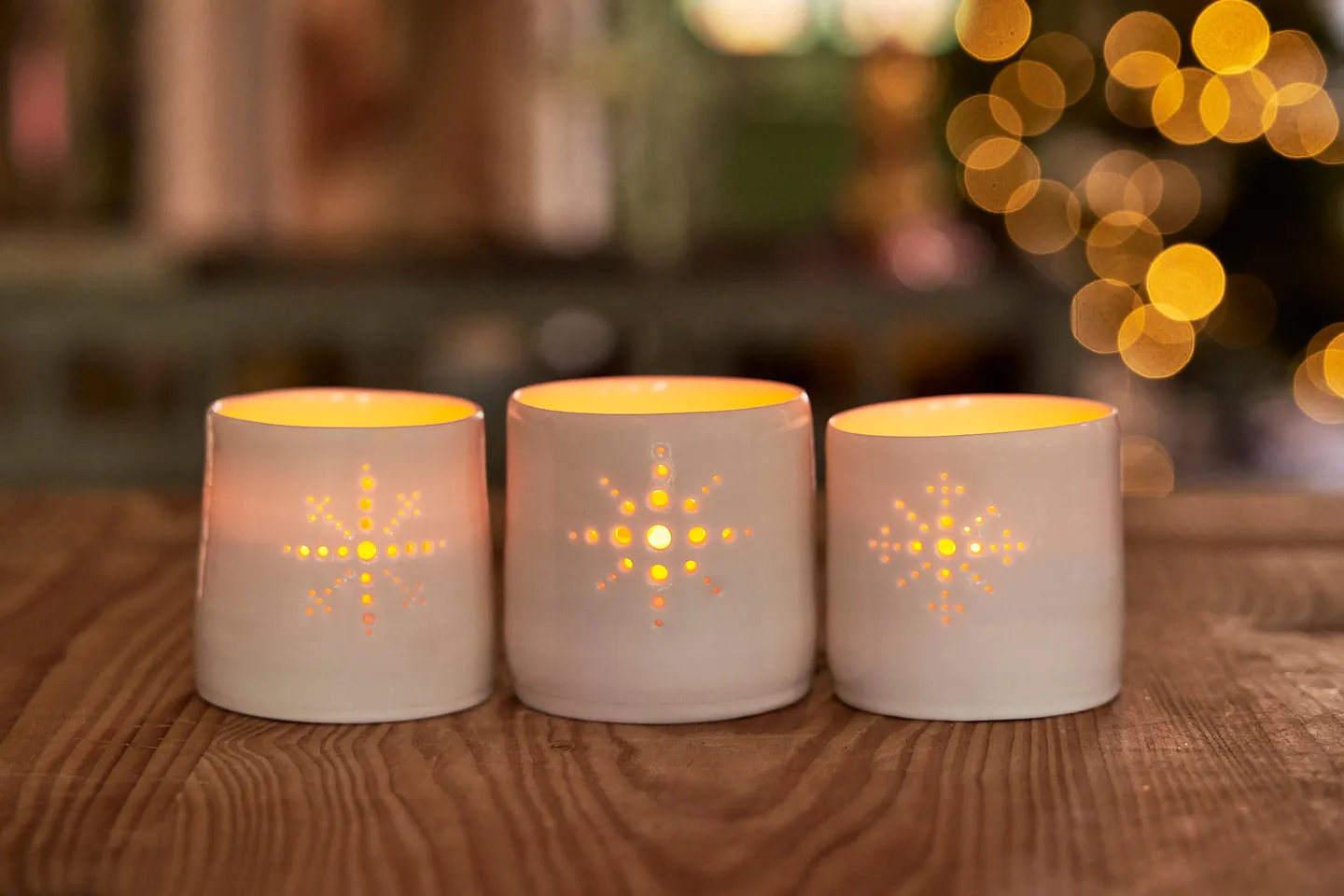 Winter snowflake candle tea lights