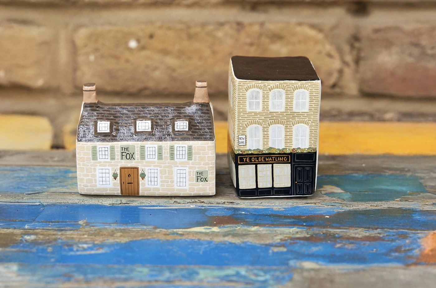 Ceramic personalised favourite pub sculpture