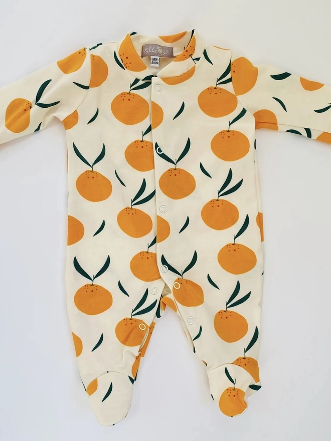 Organic Cotton Baby Sleepsuit in Cream "Clementine grove" 