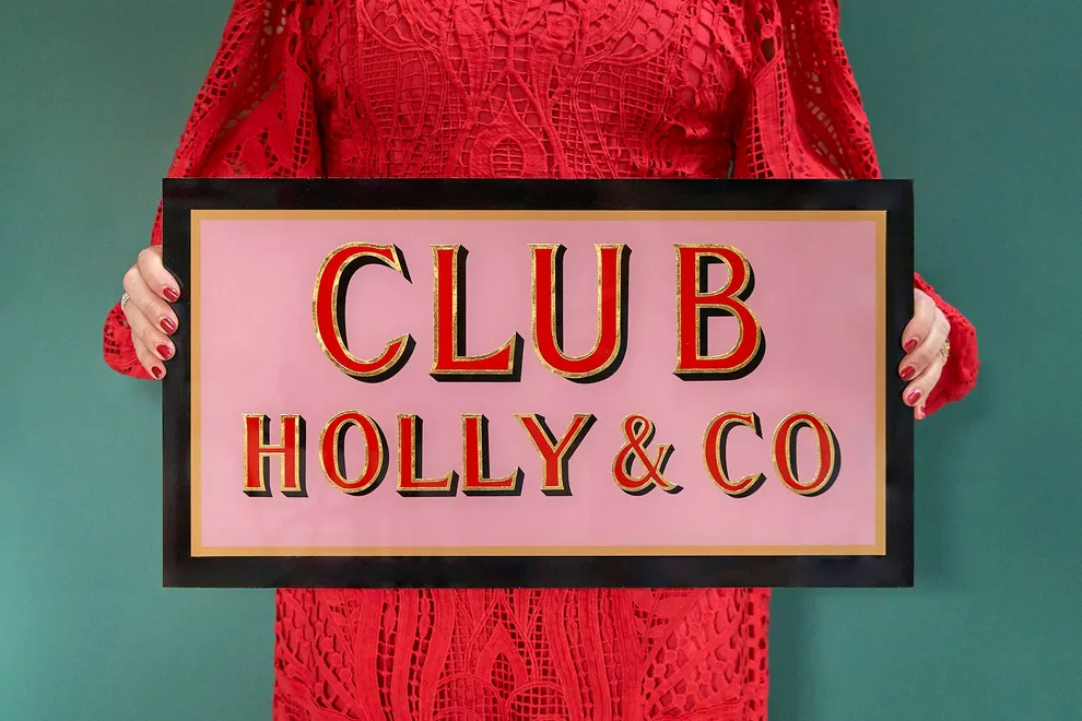 Club Holly & Co