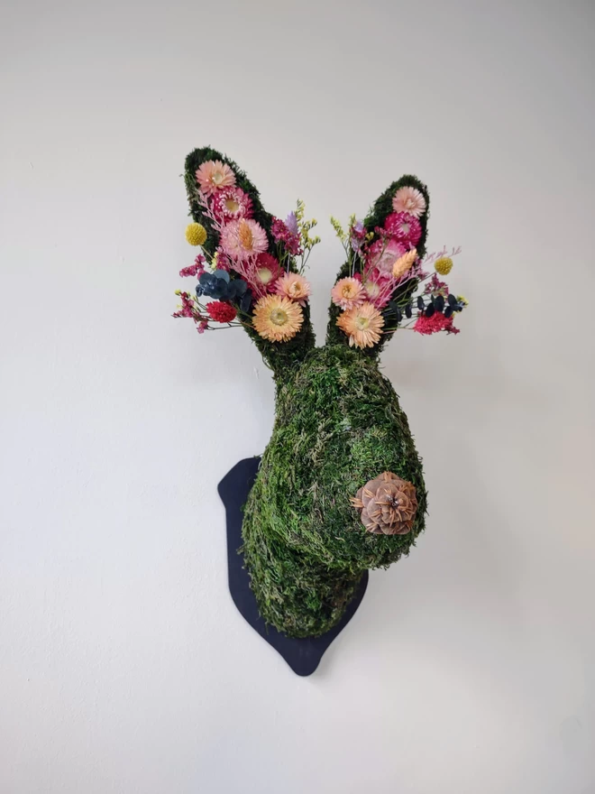 Handcrafted Dried Flower Hanging Rabbit Wall Mount
