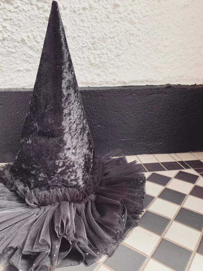 Witches Hat Halloween Costume