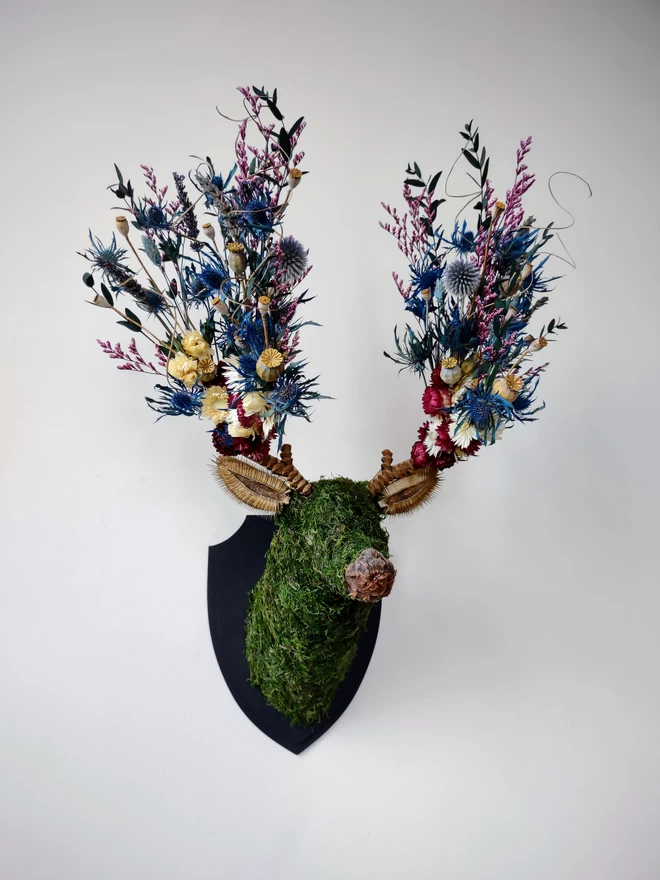 Handcrafted Dried Flower 'Scottish Highlands' Deer Large Wall Hanging