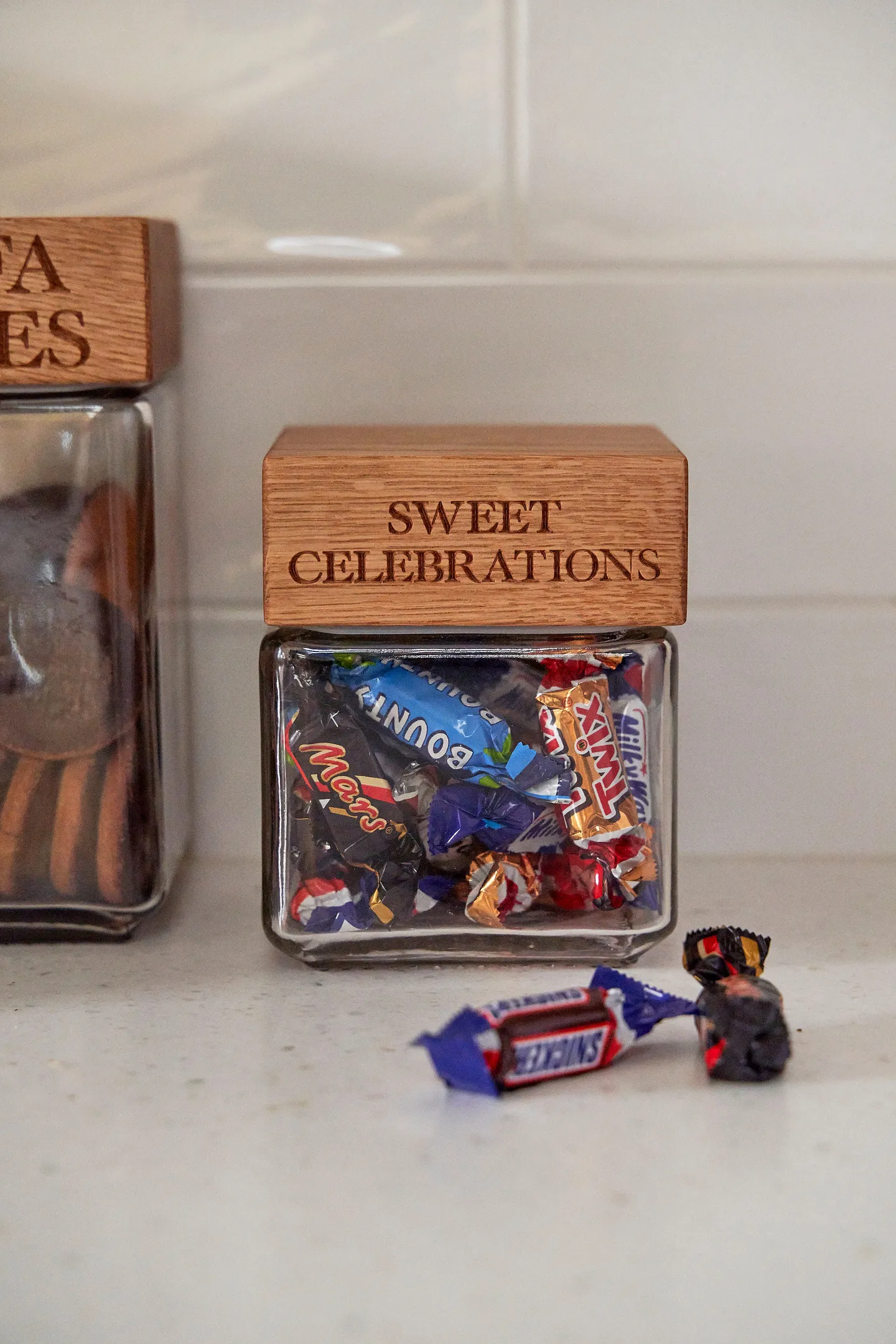 Sweet Celebrations oak jar