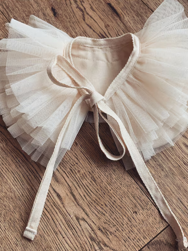 Cream ruffle collar