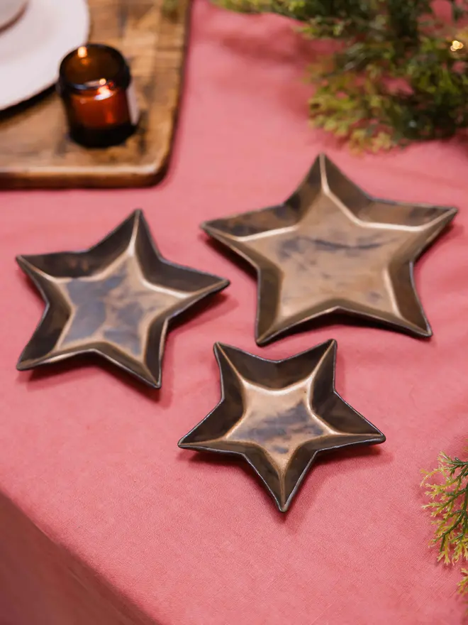 Charcoal and gold star dishes