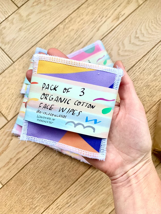 Pack of 3 reusable facewipes