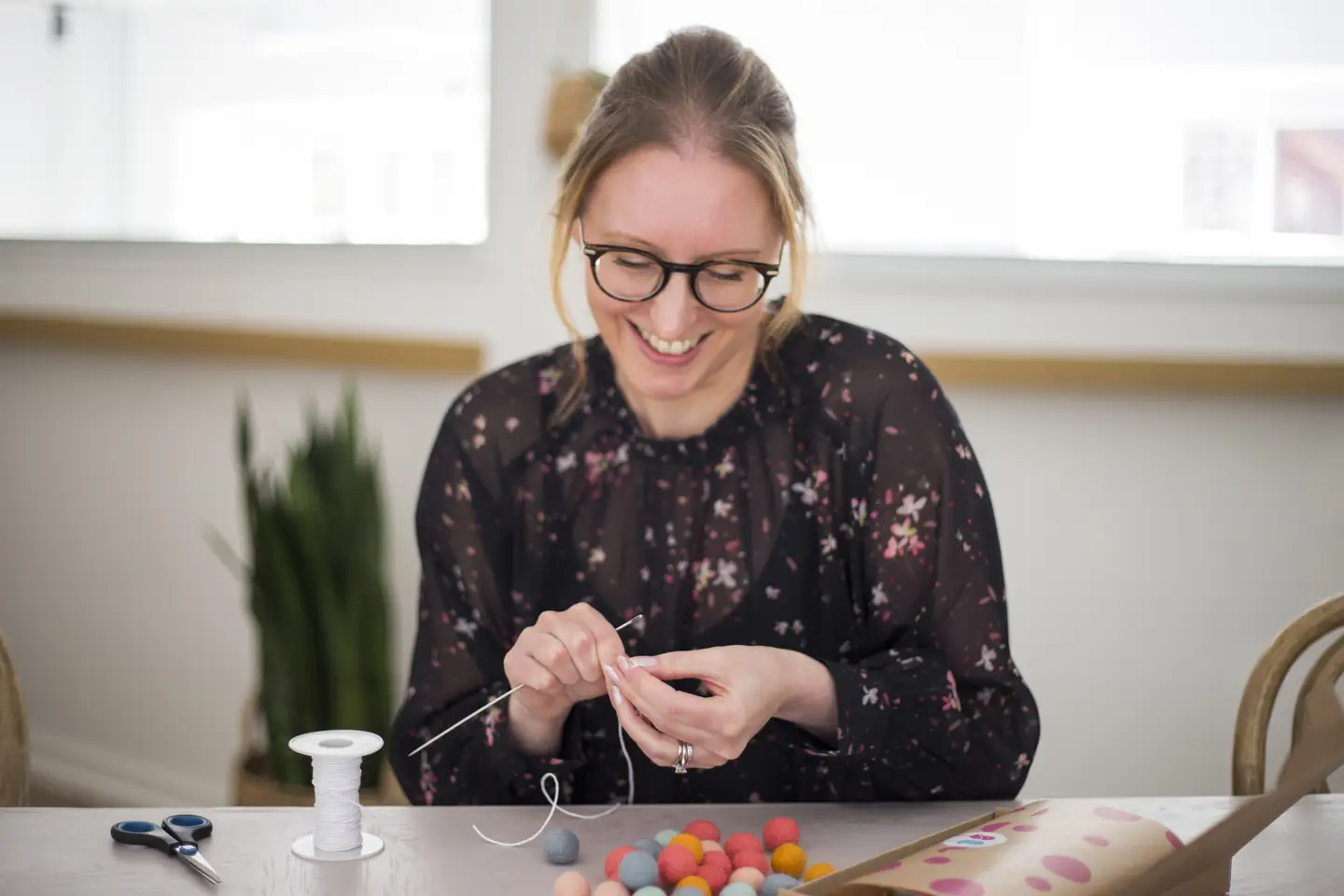 Louise from Brady and Blue making a felt garland