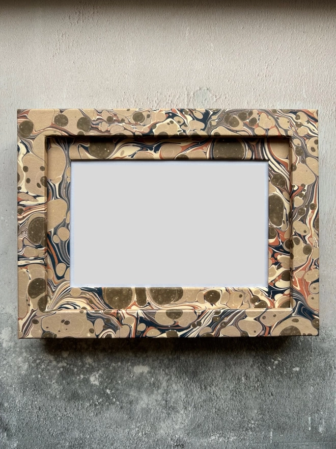 Marbled frame brown/grey 
