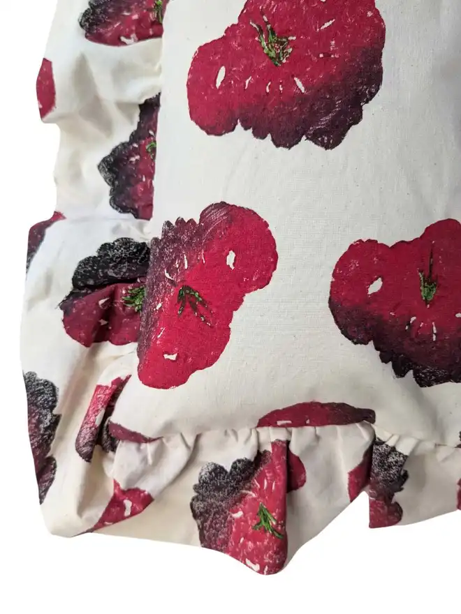 tomato frill cushion