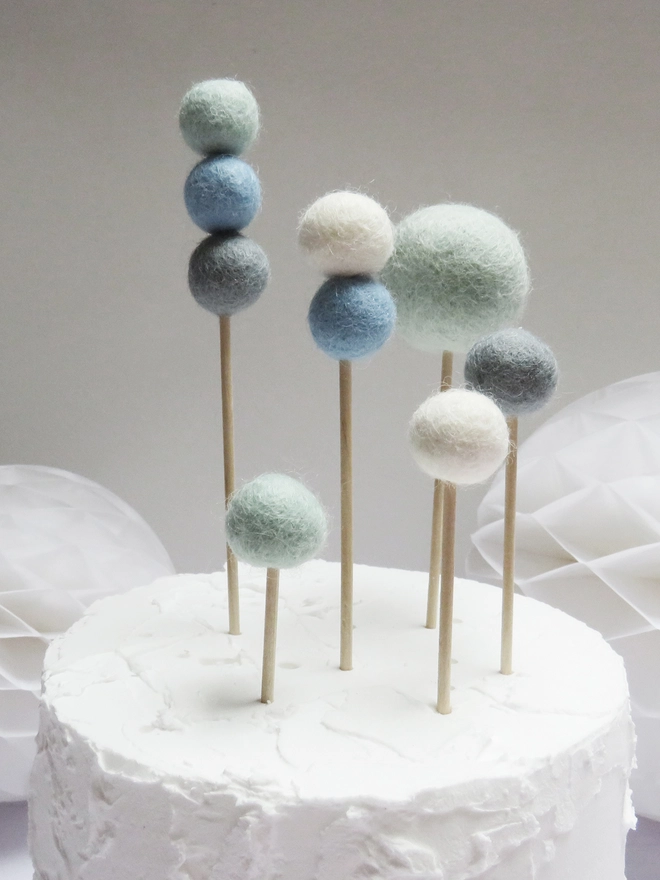 Pom Pom Cake Toppers