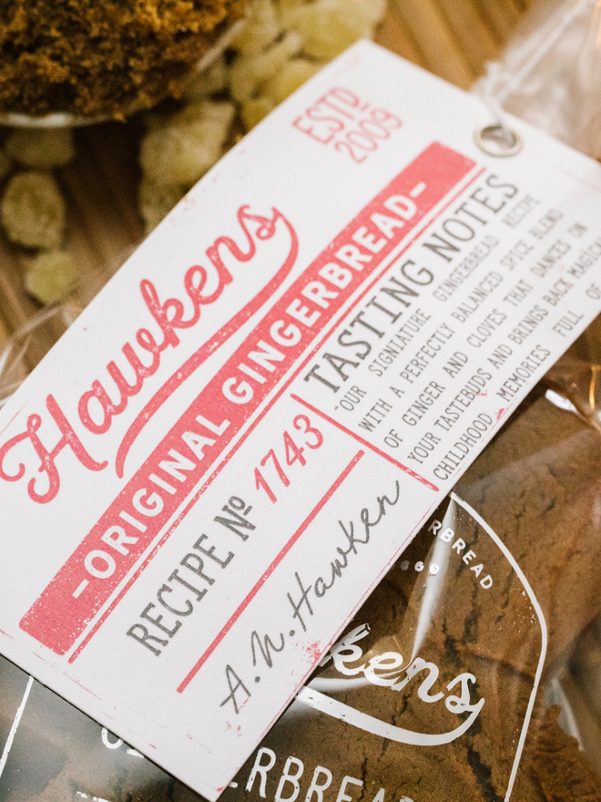 twin pack of artisan gingerbread lifestyle shot label close up