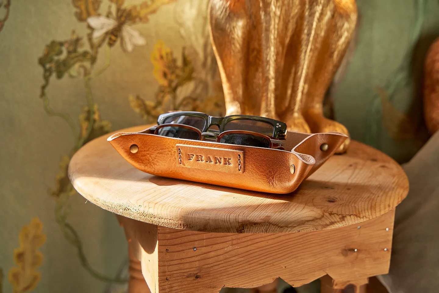 Personalised leather coin tray
