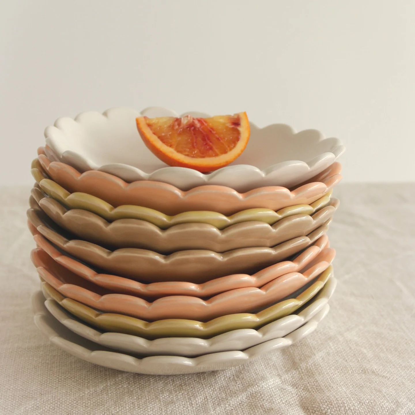 Scalloped edge bowl