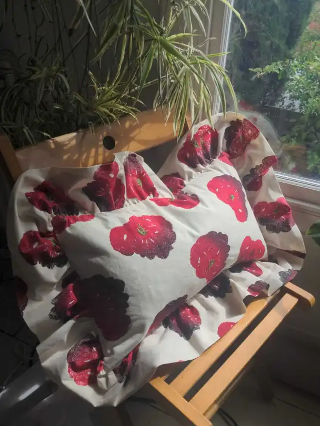 red tomato cushion