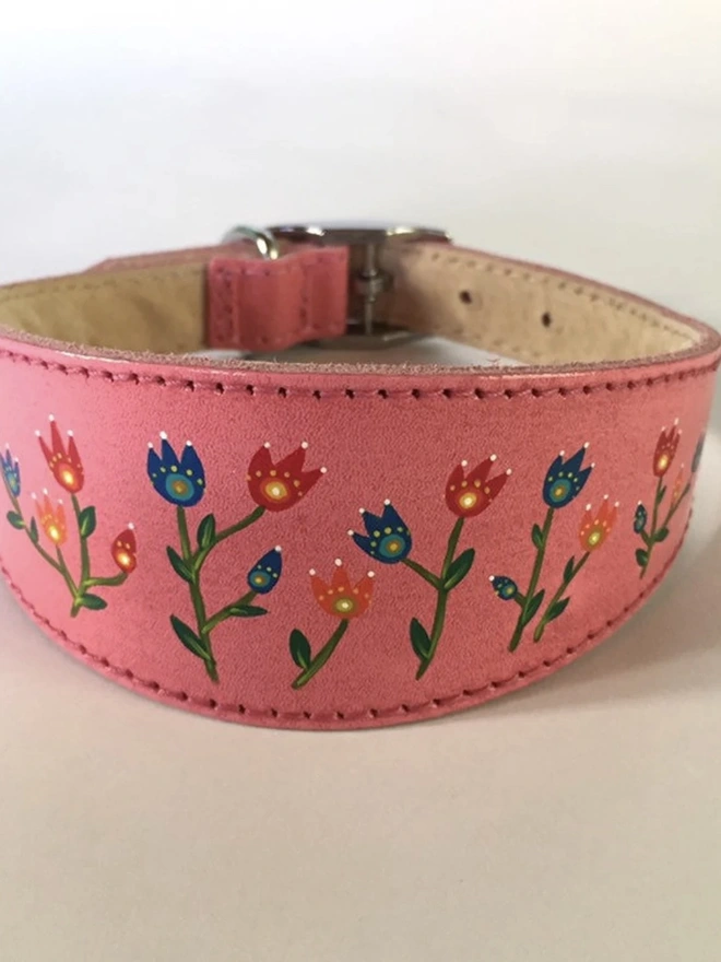 Medium/large Padded Leather sighthound Collar