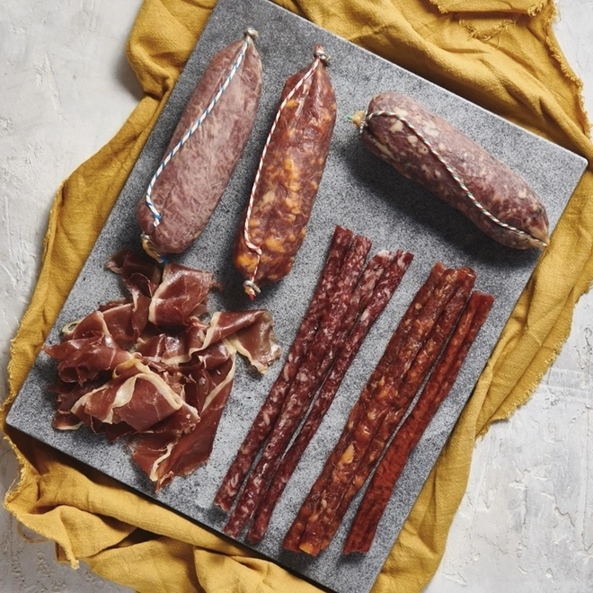 Charcuterie gift box