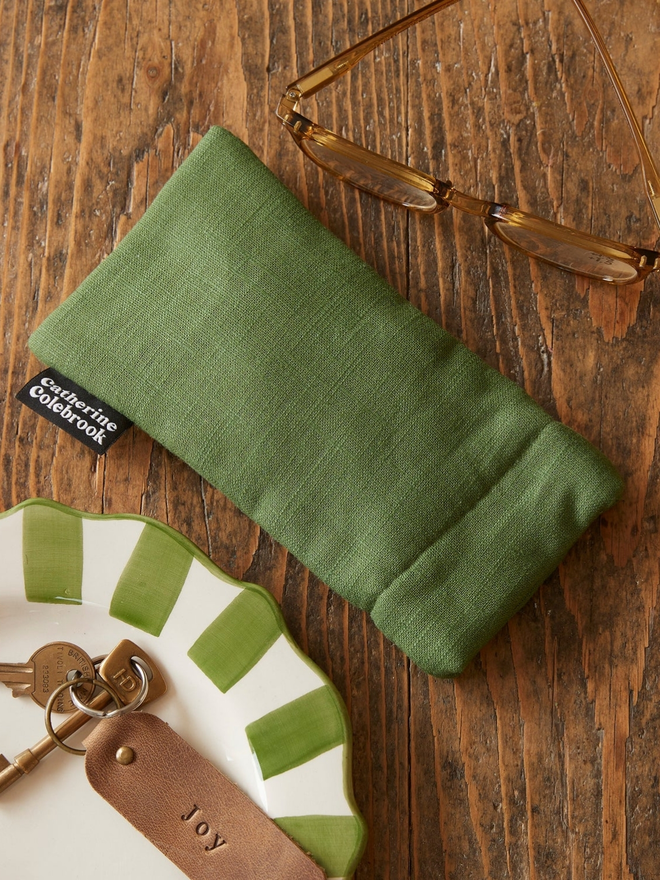 Linen Glasses Case - Olive Green