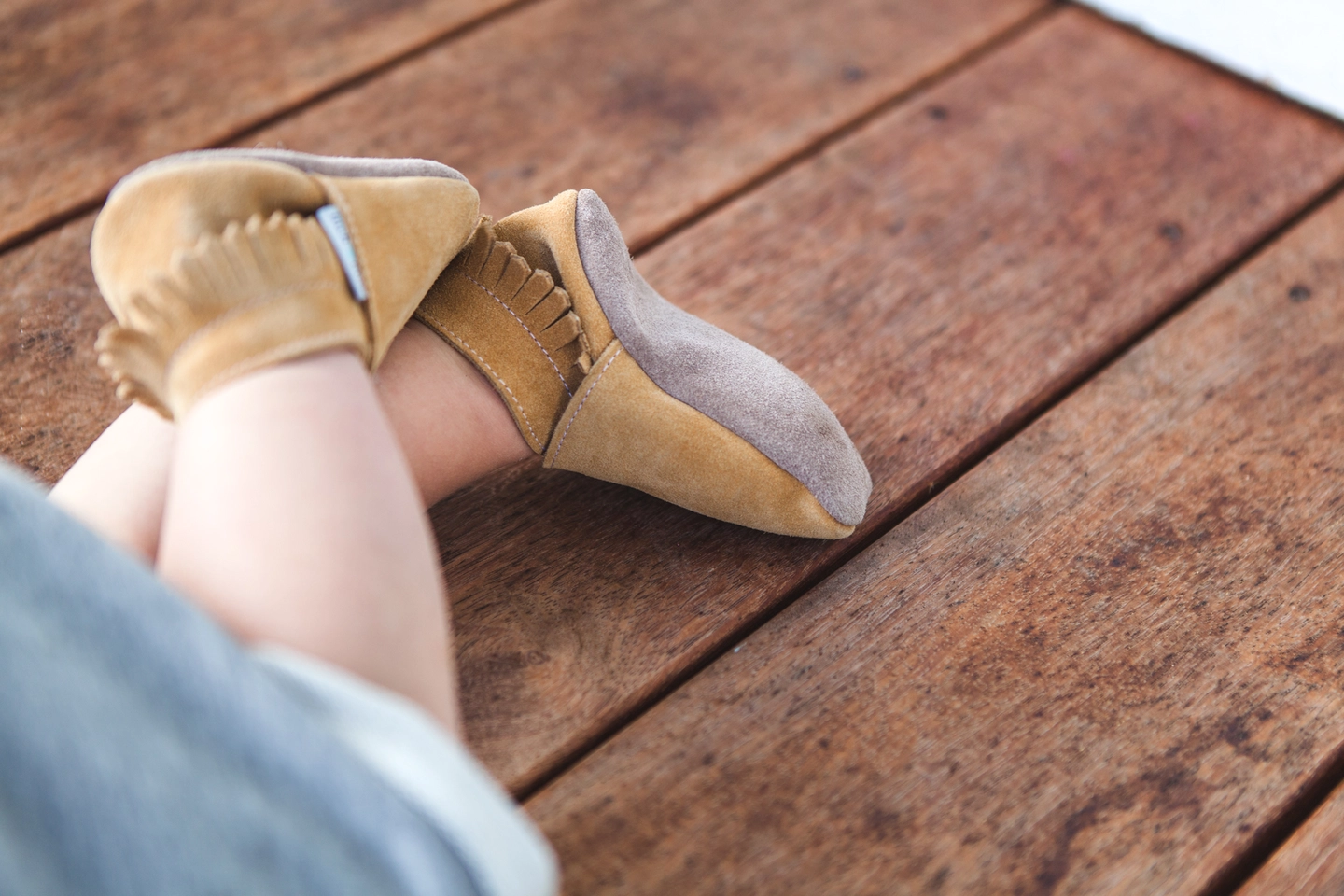 moccasin tan Inch Blue baby shoe