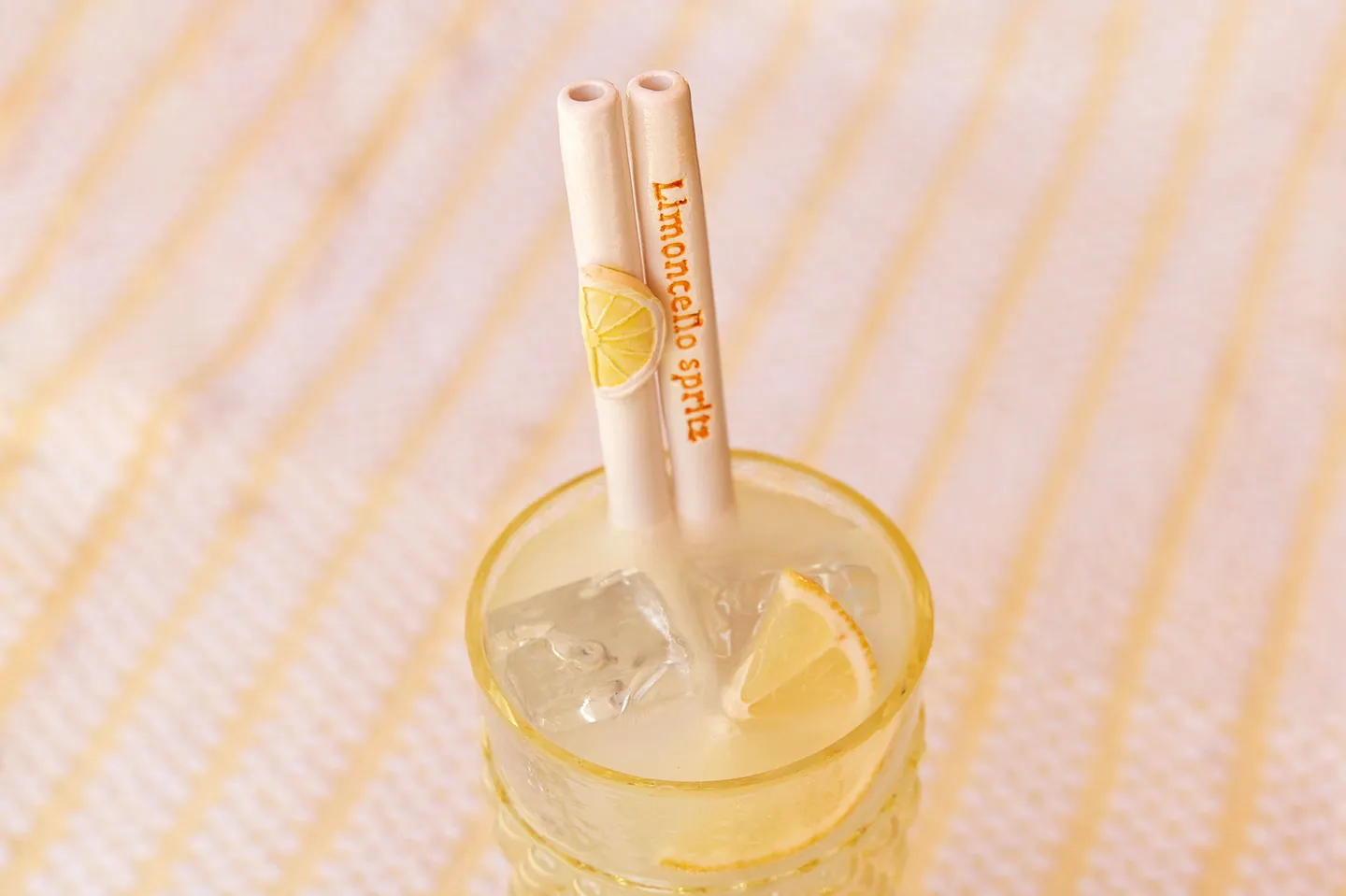 Limoncello straw