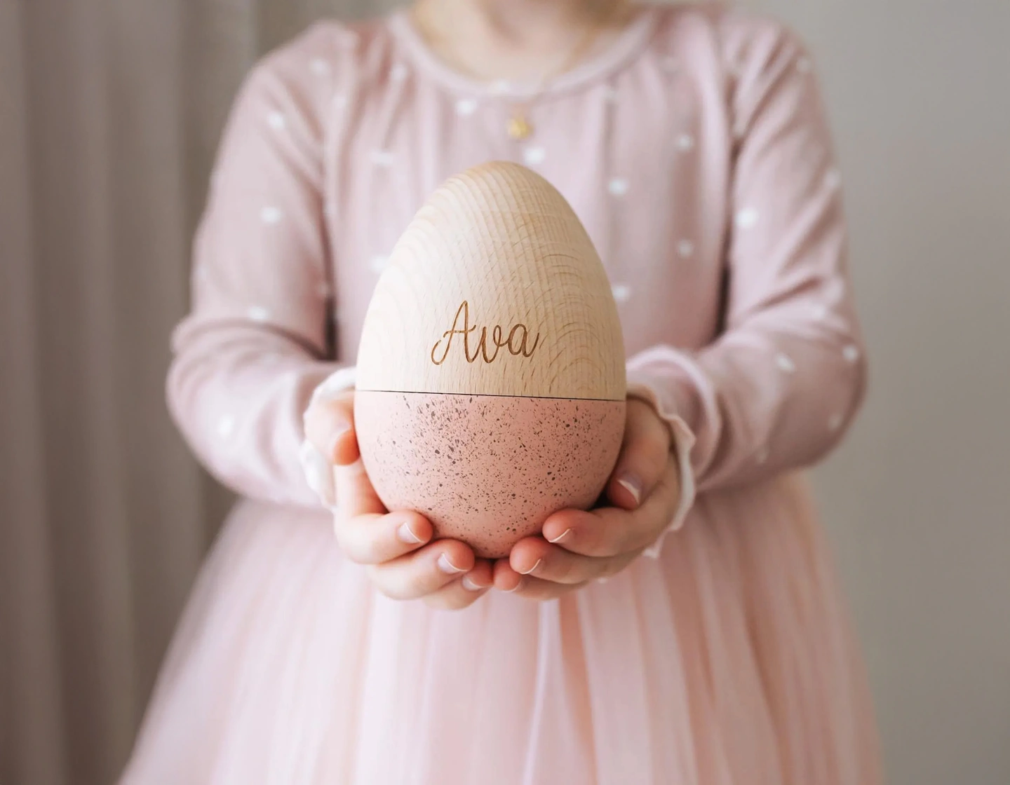 Personalised wooden egg