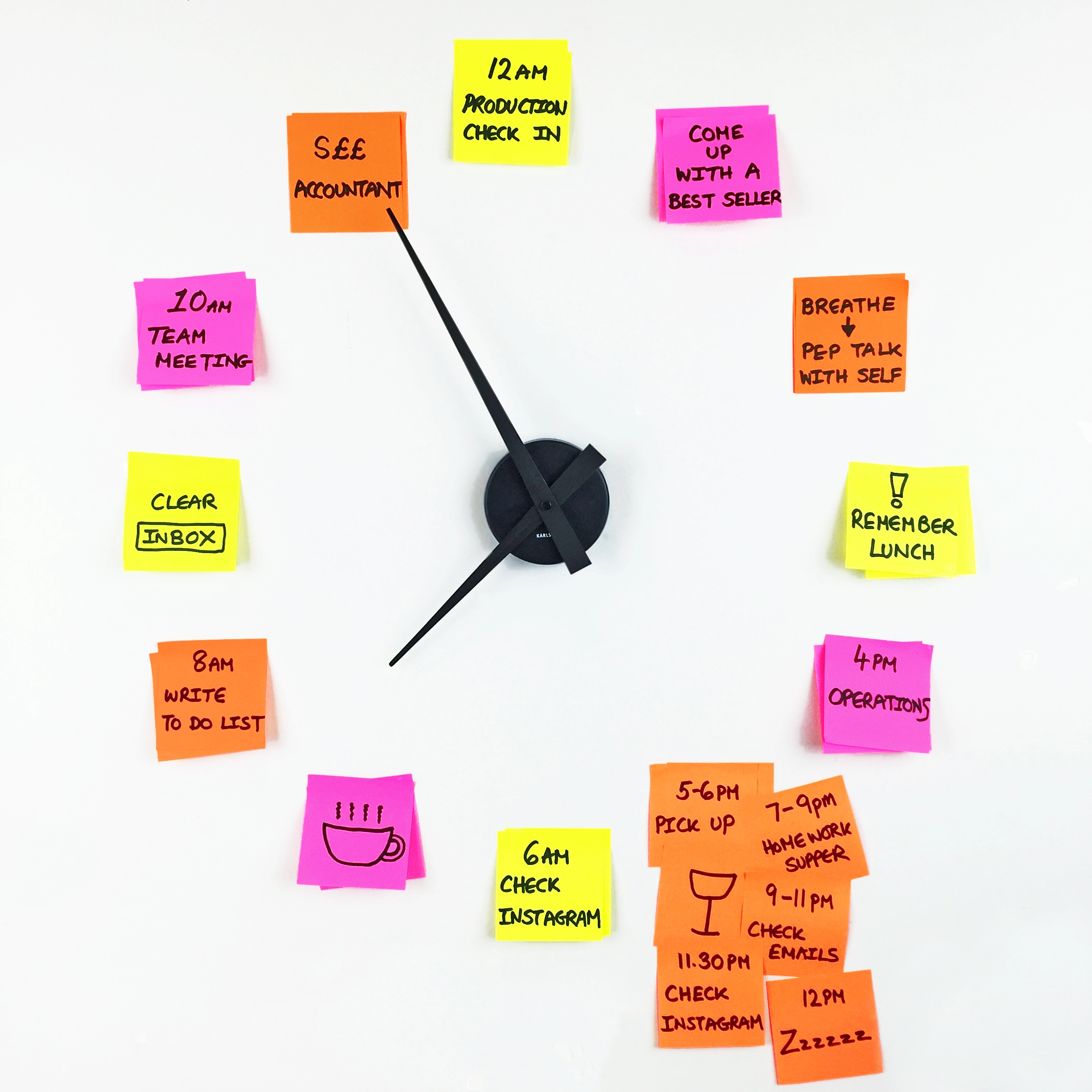 Clock of post-it notes