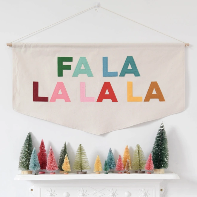Fa la la la wall hanging