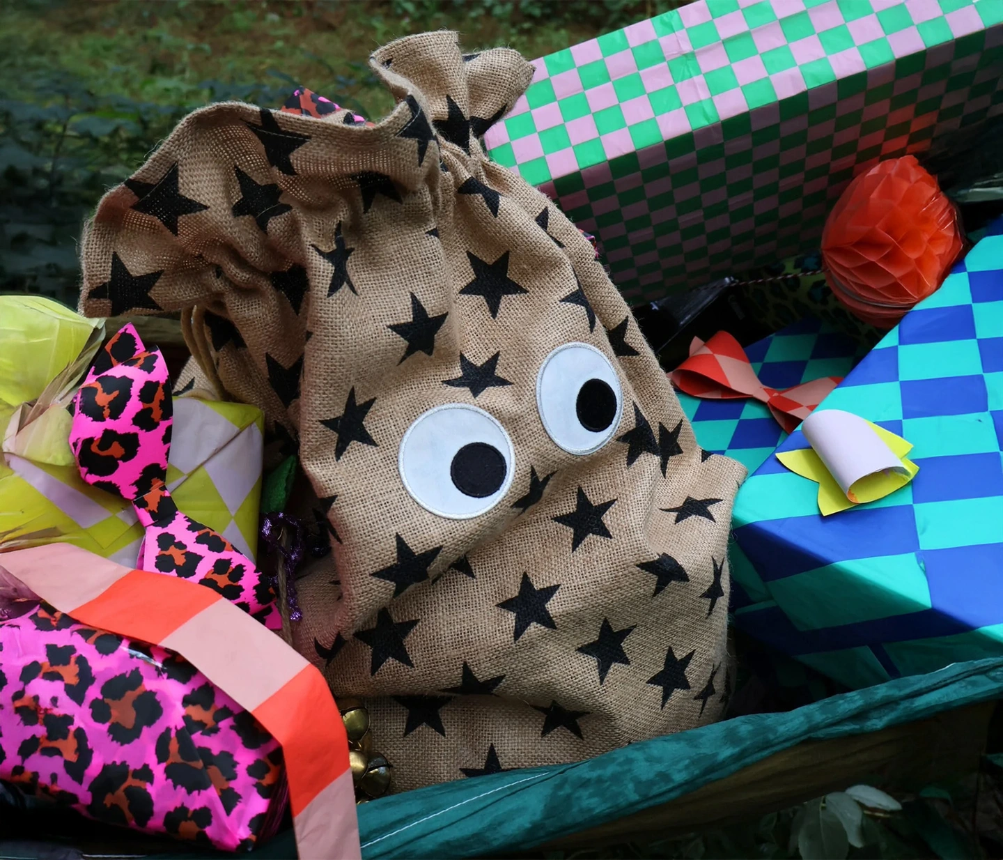 Googly eye Christmas sack