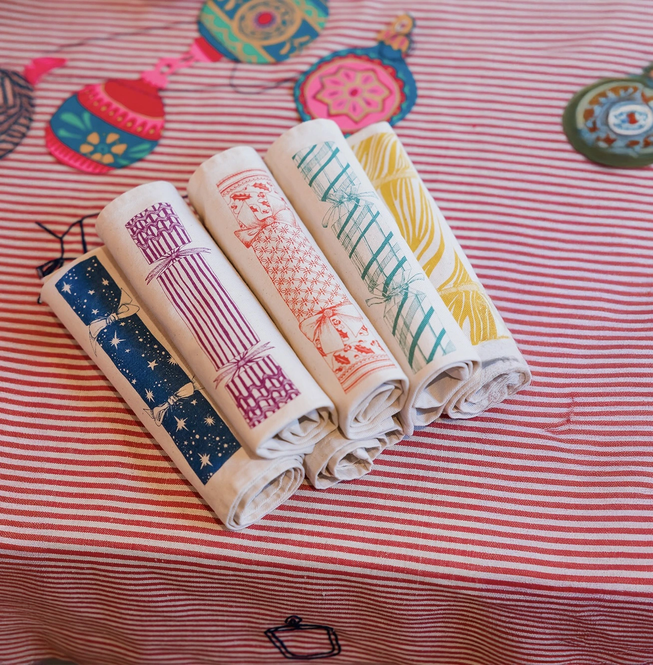 Christmas cracker napkins