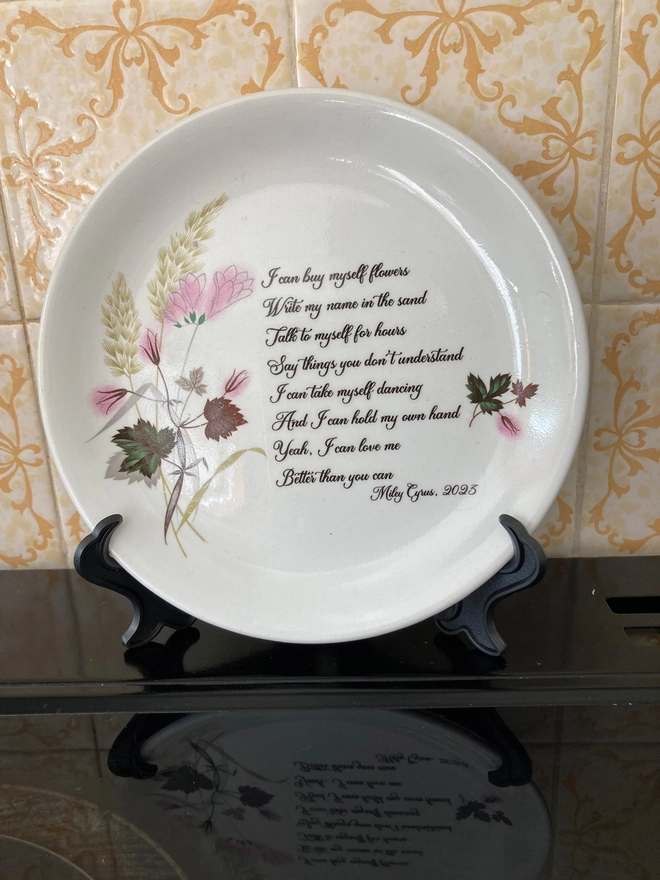 Lyrics plate, Miley Cyrus, Flowers, Miley Cyrus FlowersVintage plate, china plate, hand printed plate, original gift, cool gift, unique gift, ceramic plate, wall art