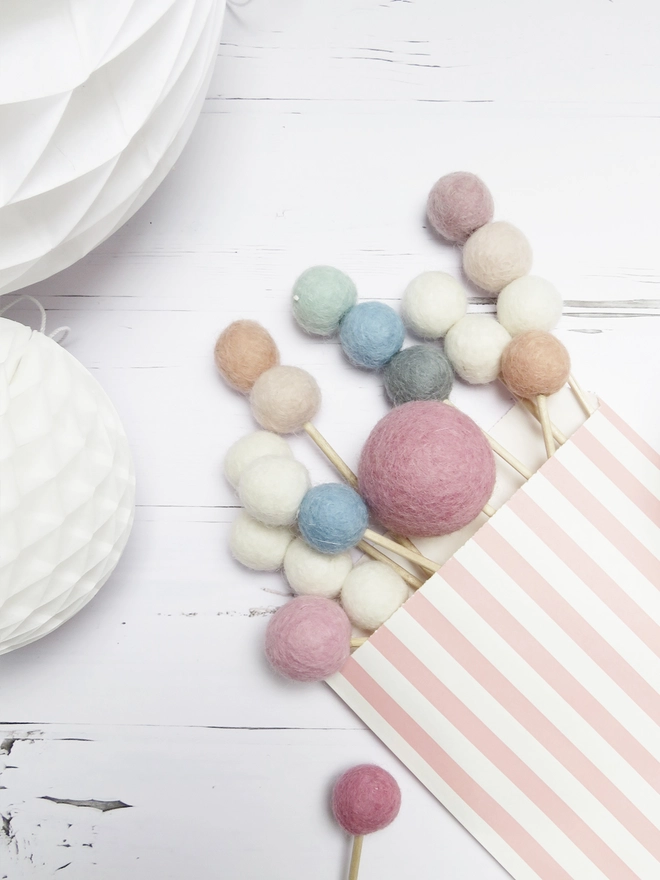 Pom Pom Cake Toppers