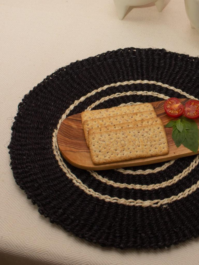 Handwoven Sisal Circle Placemat 'Charcoal and Natural'