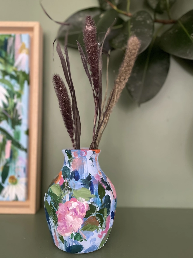 Hand Painted Lilac Dried Flowers Vase