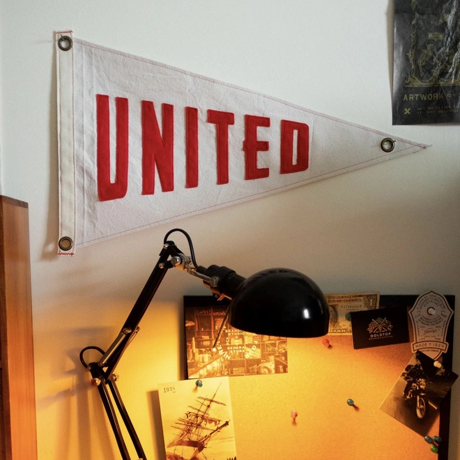 Man united football pennant flag
