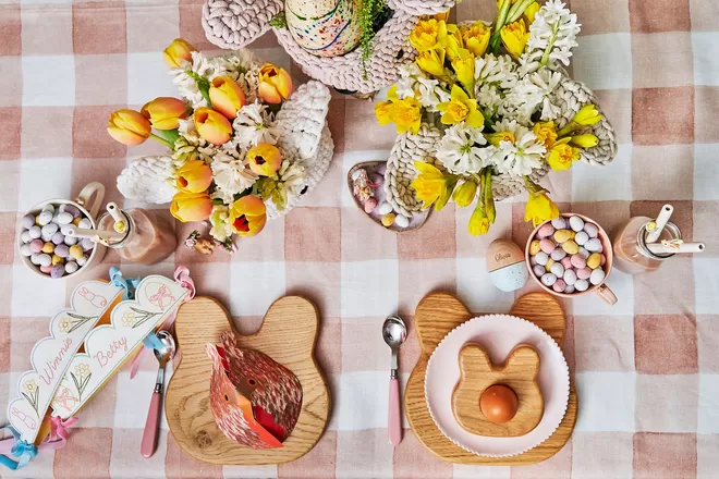 Easter Table