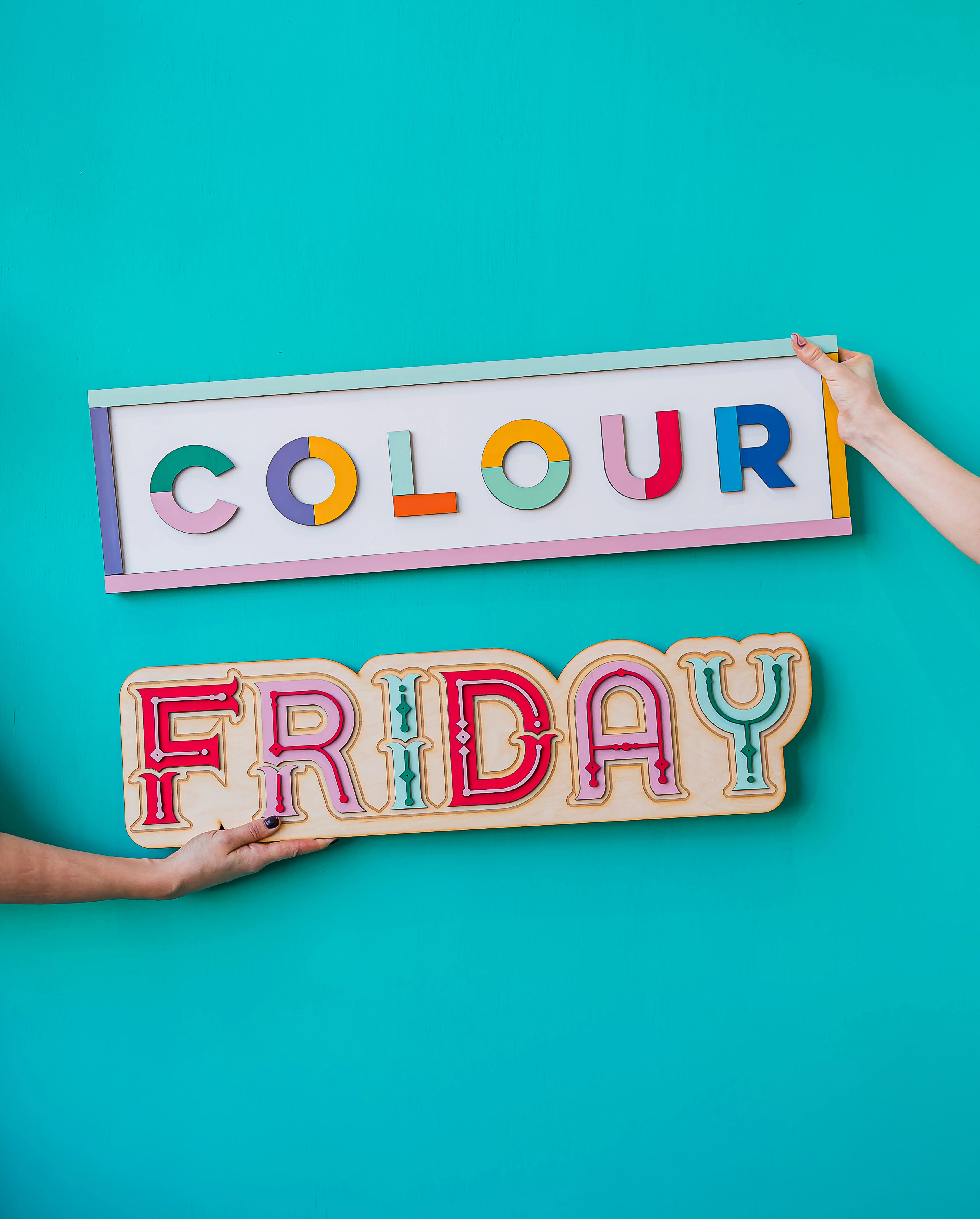 Colour friday sign