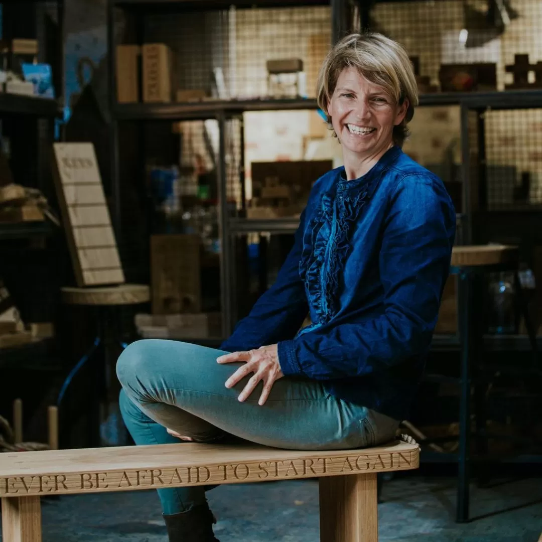Jeanette Aurdal storefront on the podcast