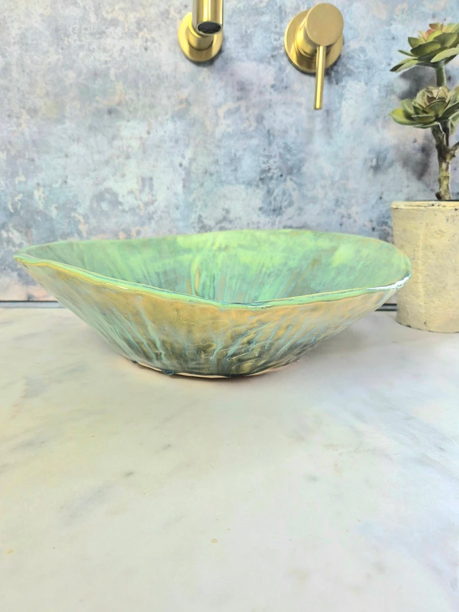 Bathroom basin, bathroom sink, green basin, countertop basin, freestanding basin, turquoise green blue, Jenny Hopps Pottery