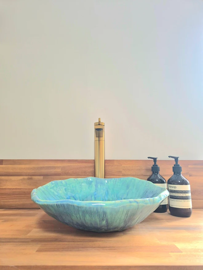 ceramic bathroom basin, bathroom sink, pottery basin, pottery sink, bathroom decor, bathroom furniture, blue, Jenny Hopps Pottery, Bespoke Basin, Handcrafted bathroom basin